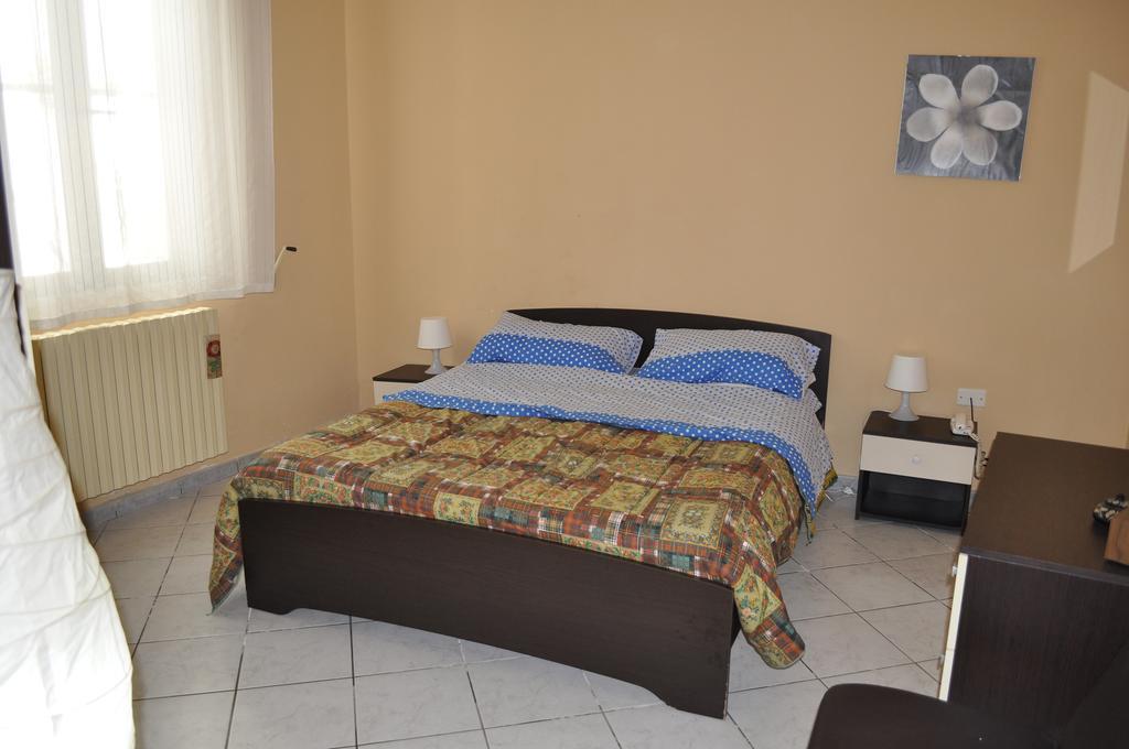 Casa Vacanza L'Aquilone Campi Salentina Екстер'єр фото
